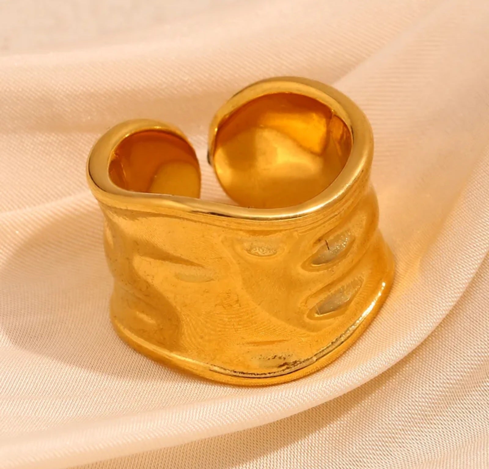 Anillo Luisa